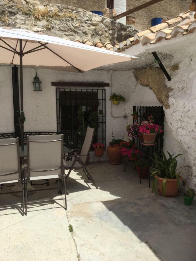 Casa Rural Cueva El Sauce Pegalajar Exterior foto