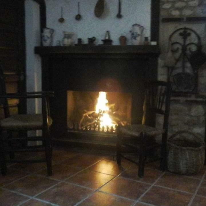 Casa Rural Cueva El Sauce Pegalajar Exterior foto